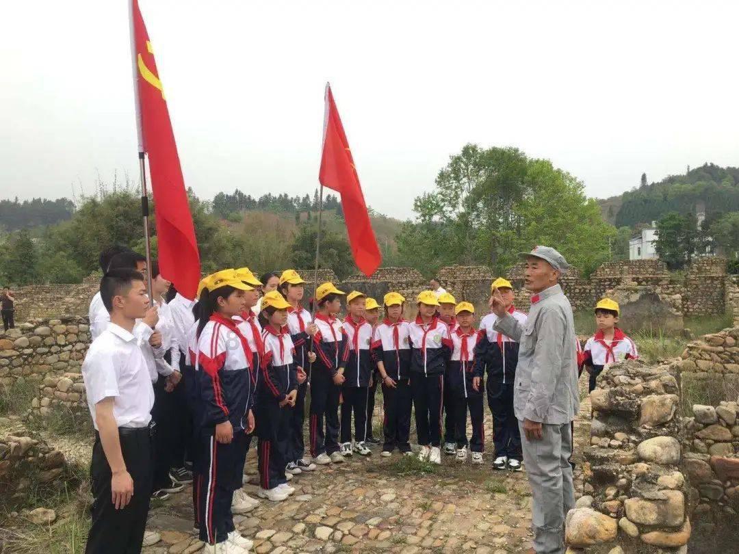 冲上热搜！东北600亿富豪又火了！